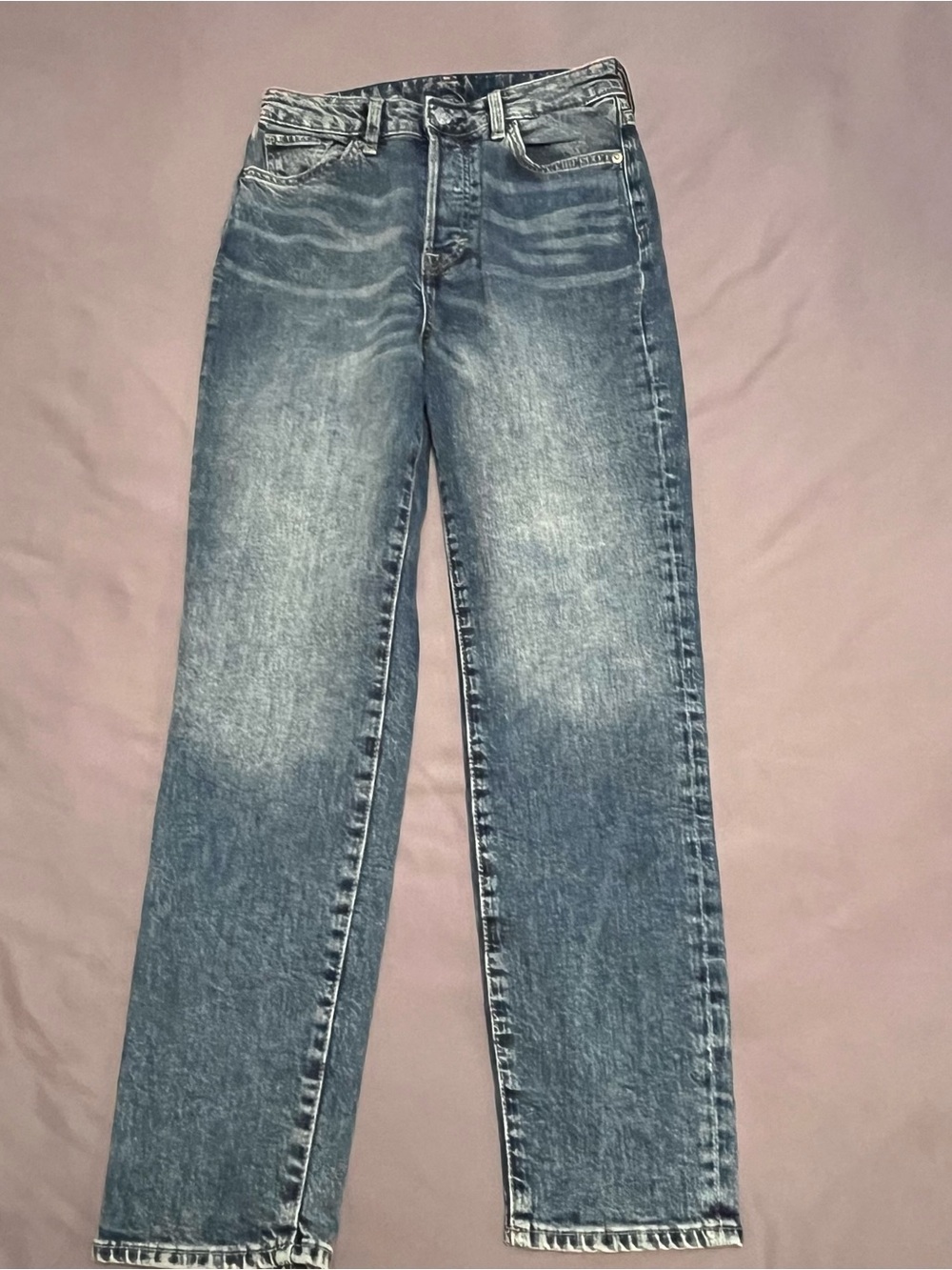 H&M &Denim Ultra High-Waist Straight Leg Mom Jeans - Faded Blue Size 4